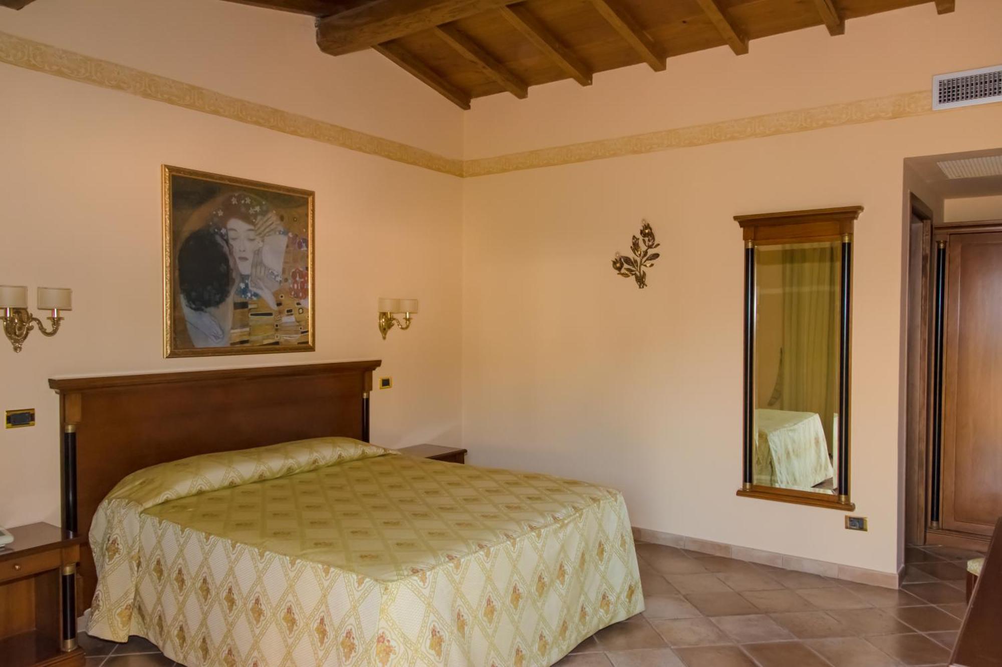Hotel Quadrifoglio Roma Eur Экстерьер фото